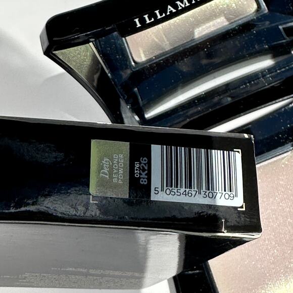 Illamasqua Beyond Powder Highlighter Compact Deity Baby Pink Gold Duochrome 7g - Picture 11 of 14